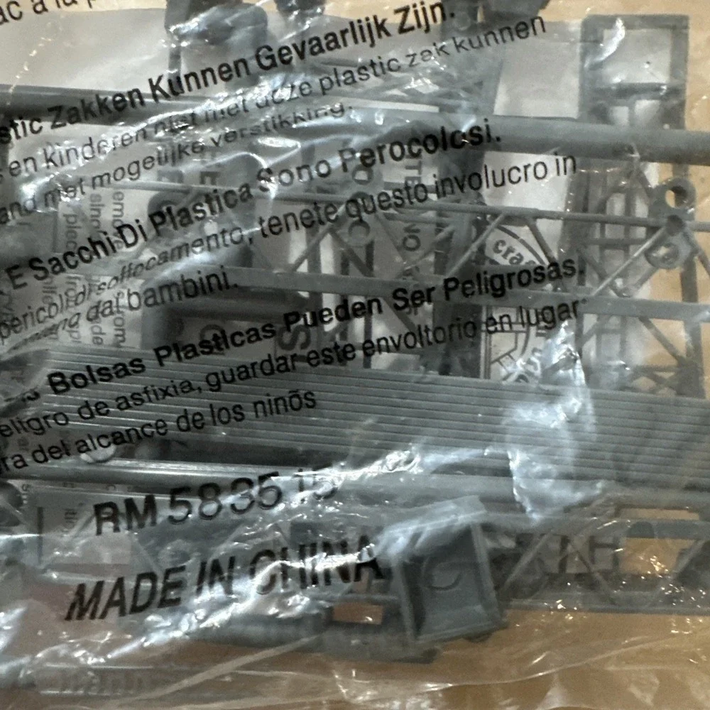Vtg Lot Of Ho Scale Train Accessories. Crossings Trees People Power Poles